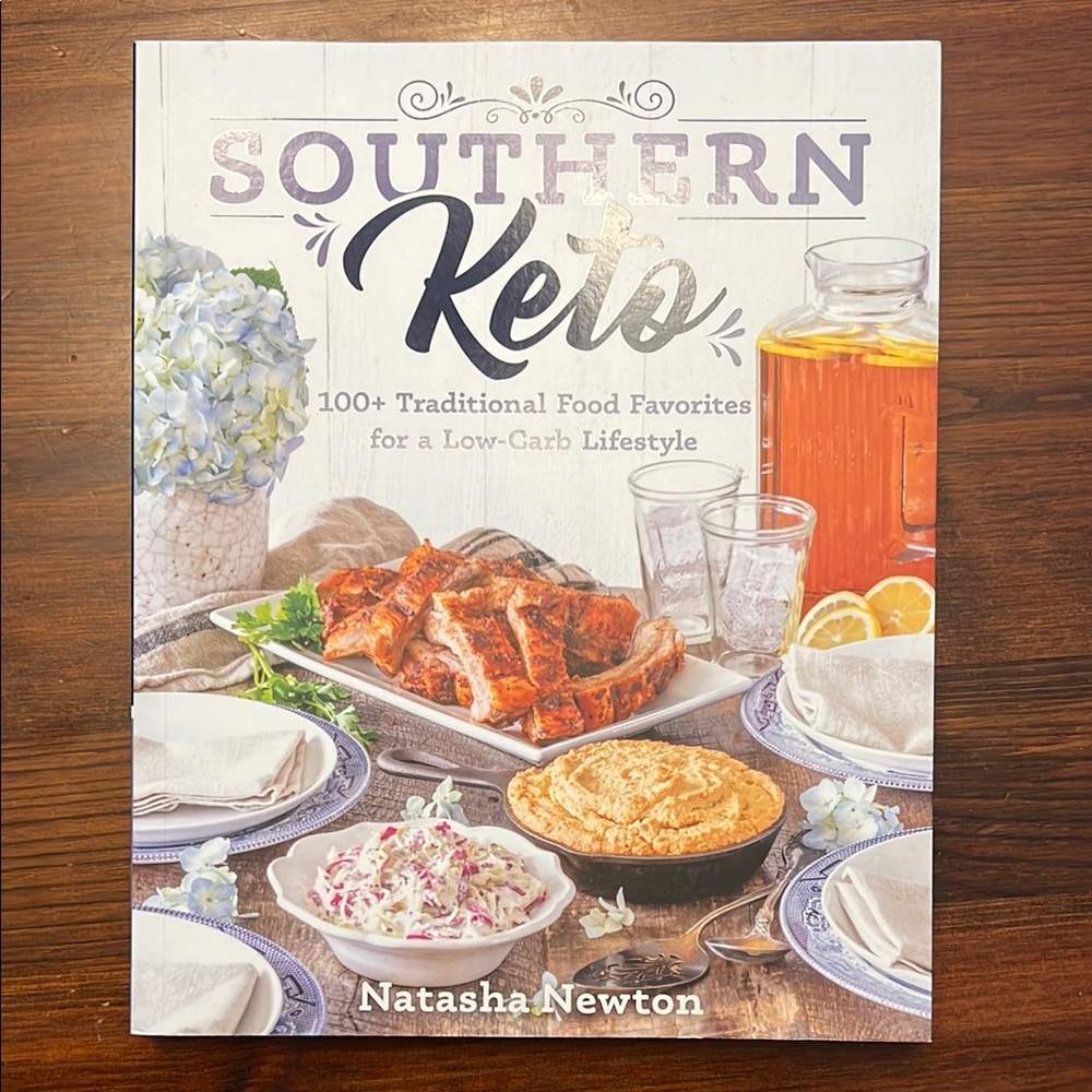 Southern Keto Cookbook by Natasha Newton - White Cover
